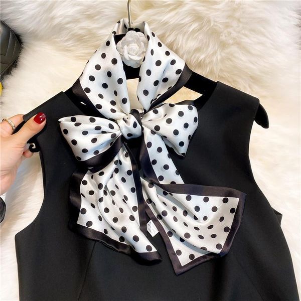 scarves 2021 dot100% silk scarf for women long print luxury natural shawls wraps hijab foulard lady office neck kerchief bandana, Blue;gray
scarves 2021 dot100% silk scarf for women long print luxury natural shawls wraps hijab foulard lady office neck kerchief bandana, Blue;gray