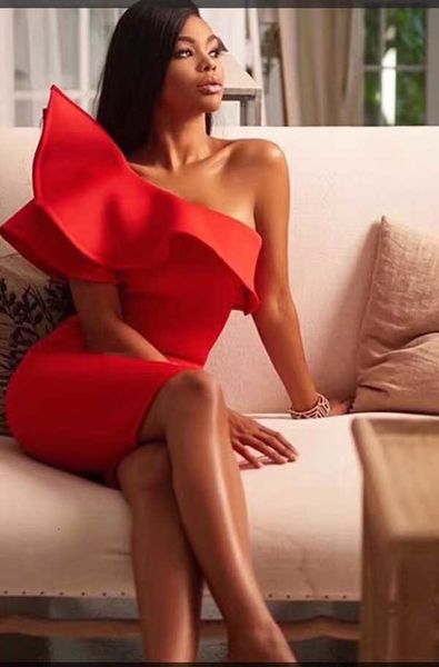 dress red one-shoulder asymmetrical squeezed cocktail party bandage attacked (h1859), Black;gray
dress red one-shoulder asymmetrical squeezed cocktail party bandage attacked (h1859), Black;gray