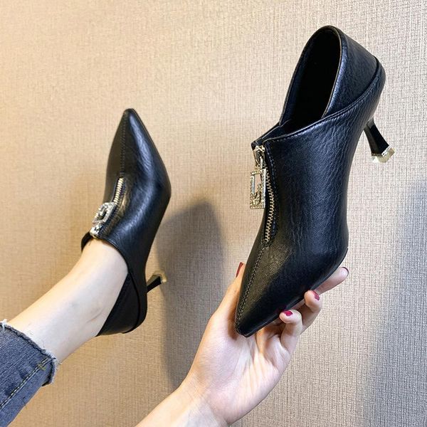 ladies high heel shoes fashion leather short boots women heels winter pointed ankle wedding party dress, Black
ladies high heel shoes fashion leather short boots women heels winter pointed ankle wedding party dress, Black