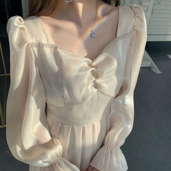 princess female autumn goddess fashion clavicle sleeve medium twilight yarn, White;black
princess female autumn goddess fashion clavicle sleeve medium twilight yarn, White;black