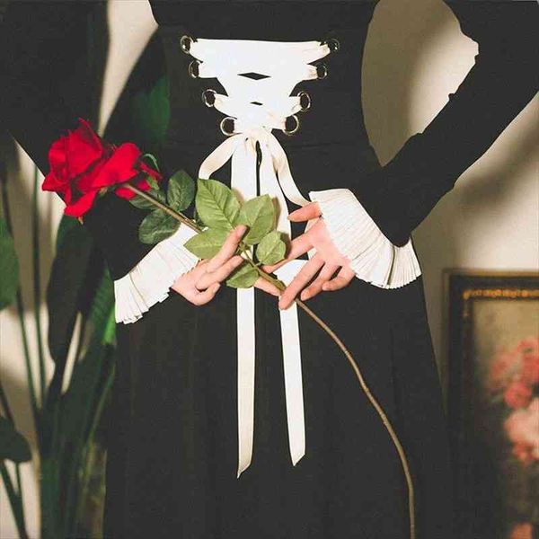 french vintage victorian skirt women korean style slim lace-up designer gothic y2k skirt black court retro casual party clothes
french vintage victorian skirt women korean style slim lace-up designer gothic y2k skirt black court retro casual party clothes