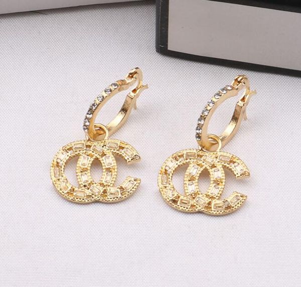 design21-design40 18k gold plated letters stud vintage korea designer crystal geometric luxury women rhinestone pearl earring wedding party, Golden;silver
design21-design40 18k gold plated letters stud vintage korea designer crystal geometric luxury women rhinestone pearl earring wedding party, Golden;silver