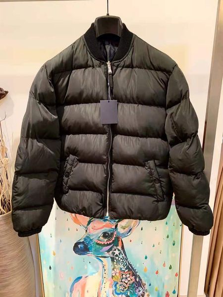 2020 fall and winter mens designer luxury new reversible jacket jacket ~ us size jackets ~ designer jackets for men, Black;brown
2020 fall and winter mens designer luxury new reversible jacket jacket ~ us size jackets ~ designer jackets for men, Black;brown