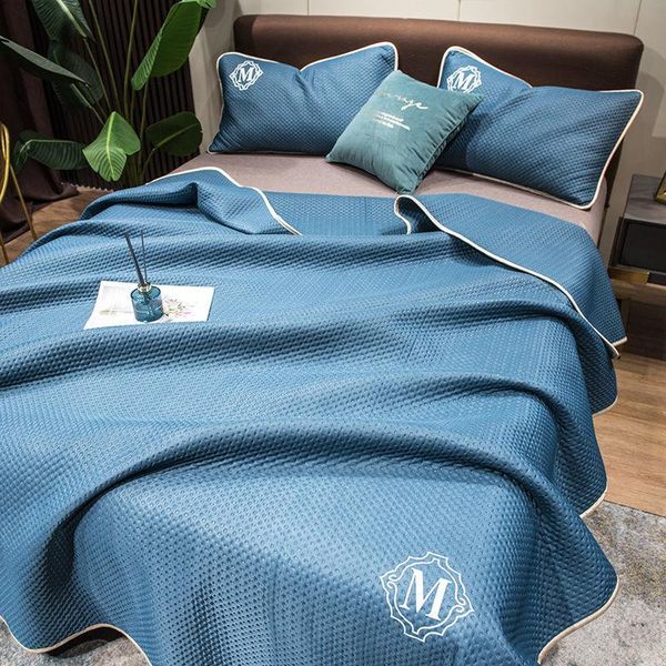 comforters & sets 2021 cool feeling silk summer quilt tencel naked sleeping thin air-conditioning quilts
comforters & sets 2021 cool feeling silk summer quilt tencel naked sleeping thin air-conditioning quilts