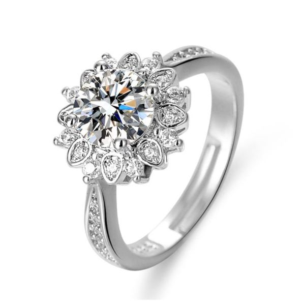 wedding rings sunflower 1 karat imitation moissanite women's ring proposal ornament engagement for women, Slivery;golden
wedding rings sunflower 1 karat imitation moissanite women's ring proposal ornament engagement for women, Slivery;golden