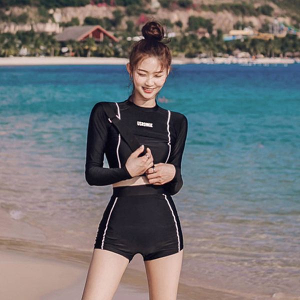 long split black sleeve boxers, slim and conservative two piece women's swimsuit, White;black
long split black sleeve boxers, slim and conservative two piece women's swimsuit, White;black