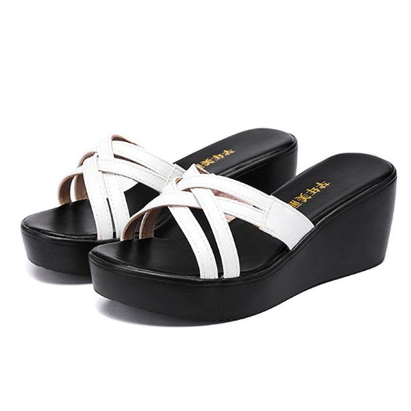 middle heels wedge slippers open toe 2021 fashion women's white black microfiber leather shoes platform thick bottom
middle heels wedge slippers open toe 2021 fashion women's white black microfiber leather shoes platform thick bottom