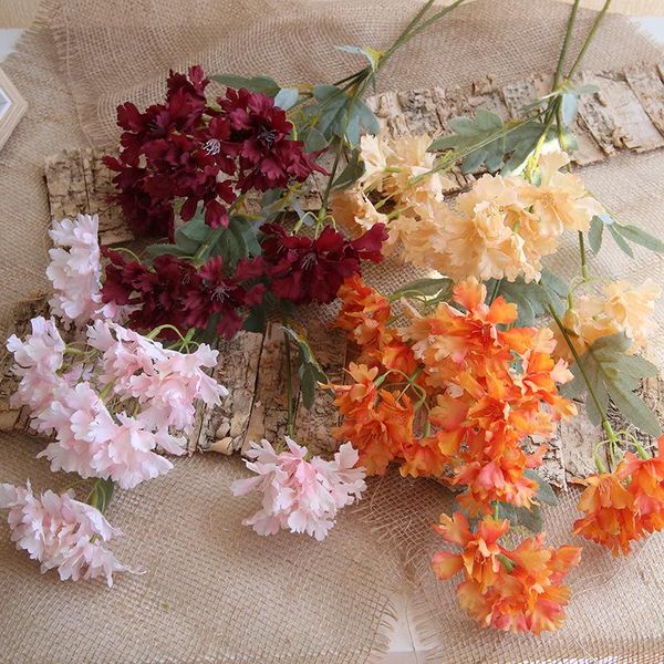 5pcs simulation 6 head flower branch wedding road lead ceiling wall decoration home decorative flowers & wreaths
5pcs simulation 6 head flower branch wedding road lead ceiling wall decoration home decorative flowers & wreaths