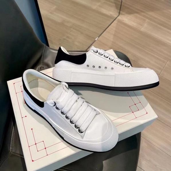 designer platform shoes women deck lace up plimsoll suede rubber bottom trainers black pink runner canvas sneakers with box eu35-40
designer platform shoes women deck lace up plimsoll suede rubber bottom trainers black pink runner canvas sneakers with box eu35-40