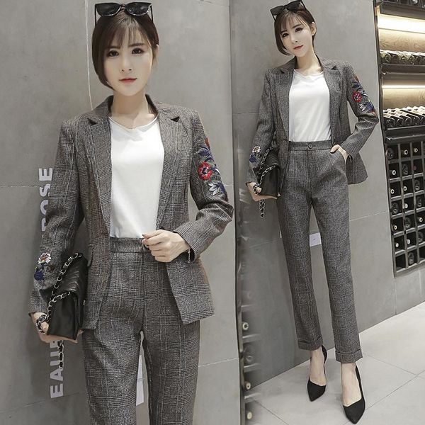 women's tracksuits suit fashion temperament retro embroidery leisure lattice small fragrance two-piece jq31, Gray
women's tracksuits suit fashion temperament retro embroidery leisure lattice small fragrance two-piece jq31, Gray