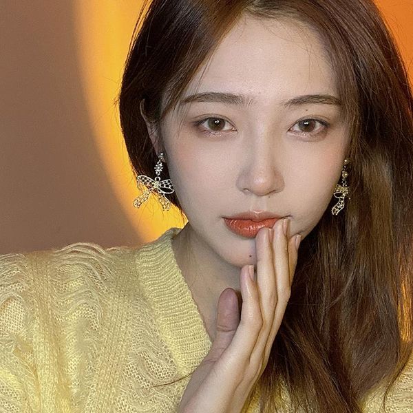 hoop & huggie japanese and korean temperamental sweet cutout bowknot pearl earrings niche design exquisite elegant eardrops gentle, Golden;silver
hoop & huggie japanese and korean temperamental sweet cutout bowknot pearl earrings niche design exquisite elegant eardrops gentle, Golden;silver