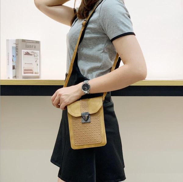 high-quality women stitching ostrich pattern bag fashion luxury stitchings ostrichs patterns mobile phone bags shoulder messenger bale clutc
high-quality women stitching ostrich pattern bag fashion luxury stitchings ostrichs patterns mobile phone bags shoulder messenger bale clutc