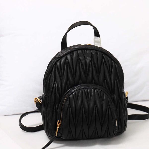 designer luxury bag backpack hand bag school s women good quality ladies real leather fashion pleated plain women's leather handbag, Red;black
designer luxury bag backpack hand bag school s women good quality ladies real leather fashion pleated plain women's leather handbag, Red;black