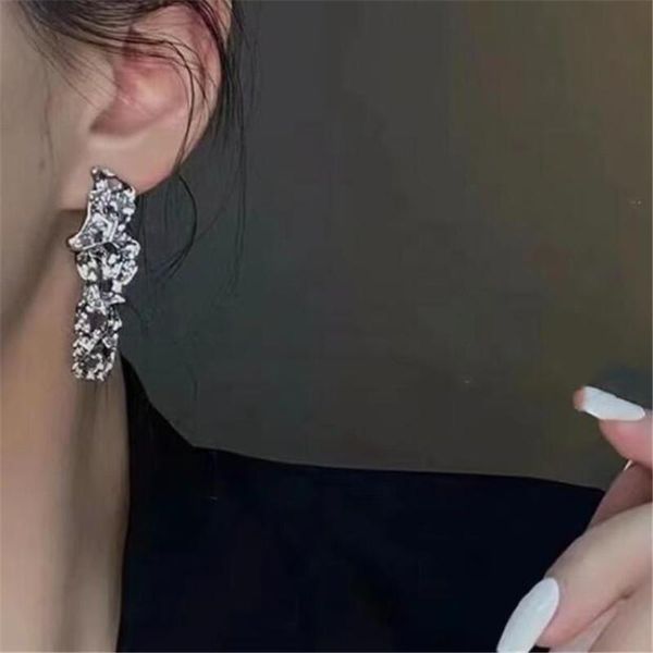 stud exaggerated metal irregular silver color earrings punk trend women's party female exquisite jewelry, Golden;silver
stud exaggerated metal irregular silver color earrings punk trend women's party female exquisite jewelry, Golden;silver
