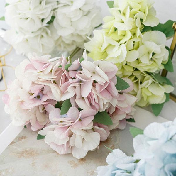 decorative flowers & wreaths high grade 6 branch 8 color fresh simulation hydrangea false flower bouquet silk home wedding holding
decorative flowers & wreaths high grade 6 branch 8 color fresh simulation hydrangea false flower bouquet silk home wedding holding