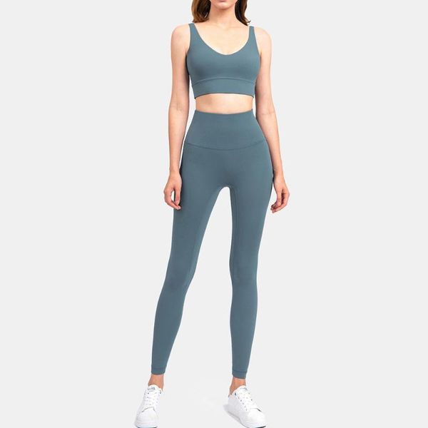 selling quick drying women's yoga suit solid color sleeveless bra vest waist tights fitness two piece set outfit
selling quick drying women's yoga suit solid color sleeveless bra vest waist tights fitness two piece set outfit