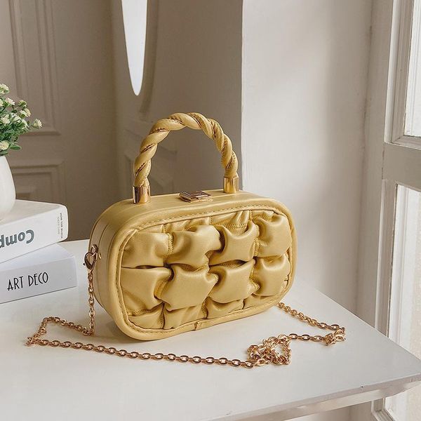 evening bags folded bag handbags 2021 autumn fashion shoulder trend diagonal personality box handbag office lady small purse
evening bags folded bag handbags 2021 autumn fashion shoulder trend diagonal personality box handbag office lady small purse