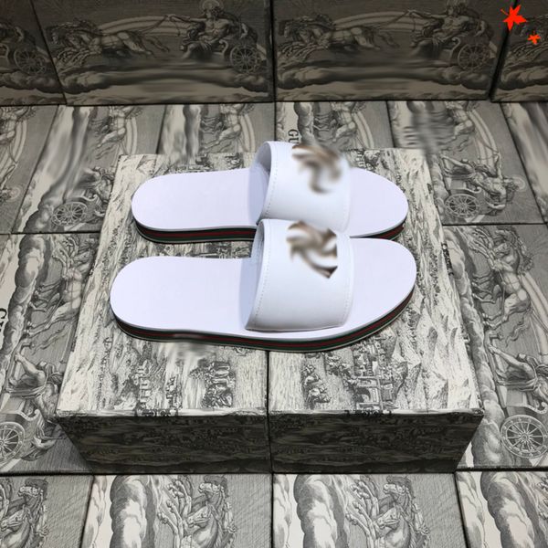 2021 designer luxurys slippers men sandals fashion beach shoes flip flops flat non-slip classical hole slipper with box size 39-45 -g220, Black
2021 designer luxurys slippers men sandals fashion beach shoes flip flops flat non-slip classical hole slipper with box size 39-45 -g220, Black