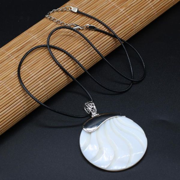 natural white shell pendant necklace charms round for women jewelry gift length 55+5cm size 50x50mm necklaces, Silver
natural white shell pendant necklace charms round for women jewelry gift length 55+5cm size 50x50mm necklaces, Silver