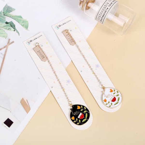 2pc kawaii flowers and cats bookmark decoration accessories book mark page folder student office school supplies stationery
2pc kawaii flowers and cats bookmark decoration accessories book mark page folder student office school supplies stationery