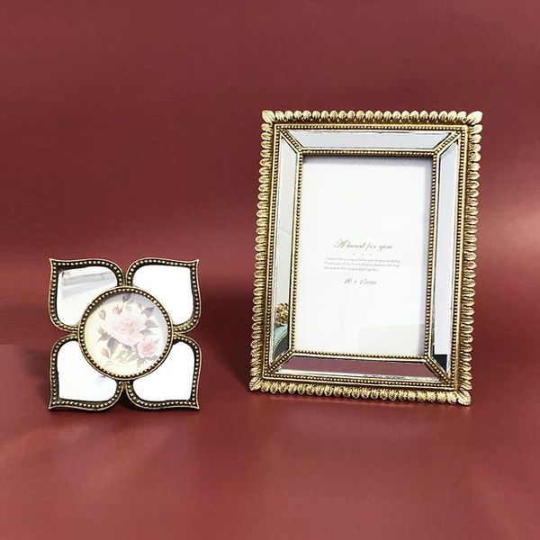 frames nordic mirror glass po frame 2.5 inch 6 set retro carved four-leaf clover high-end exquisite model room resin
frames nordic mirror glass po frame 2.5 inch 6 set retro carved four-leaf clover high-end exquisite model room resin