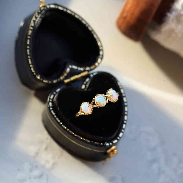 band rings agete light luxury jewelry 925 sterling silver colorful protein opal stone simple and exquisite
band rings agete light luxury jewelry 925 sterling silver colorful protein opal stone simple and exquisite