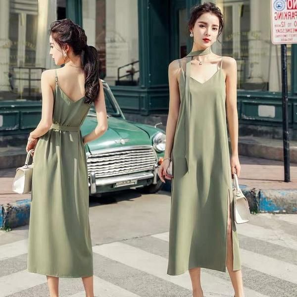 women's swimwear insta satin v neck maxi dress women spaghetti strap sleeveless backless side split long dresses 2021 spring lady vesti, White;black
women's swimwear insta satin v neck maxi dress women spaghetti strap sleeveless backless side split long dresses 2021 spring lady vesti, White;black