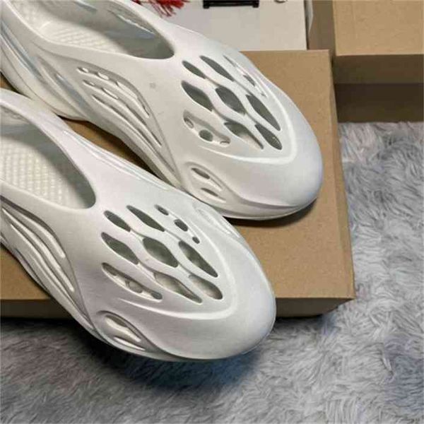 fashion brand slippers foam men super great quality runner outdoor basketball football soccer sneakers sports sandal leisure gift summer par, Black
fashion brand slippers foam men super great quality runner outdoor basketball football soccer sneakers sports sandal leisure gift summer par, Black