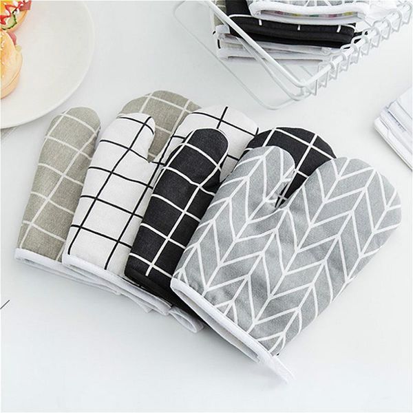 oven mitts microwave anti- gloves high temperature insulated cooking oil-resistant home kitchen baking supplies
oven mitts microwave anti- gloves high temperature insulated cooking oil-resistant home kitchen baking supplies