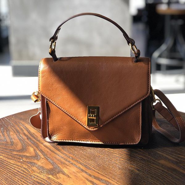 evening bags retro lock fashion leather large capacity head layer cowhide leisure women bag luxury shoulder
evening bags retro lock fashion leather large capacity head layer cowhide leisure women bag luxury shoulder