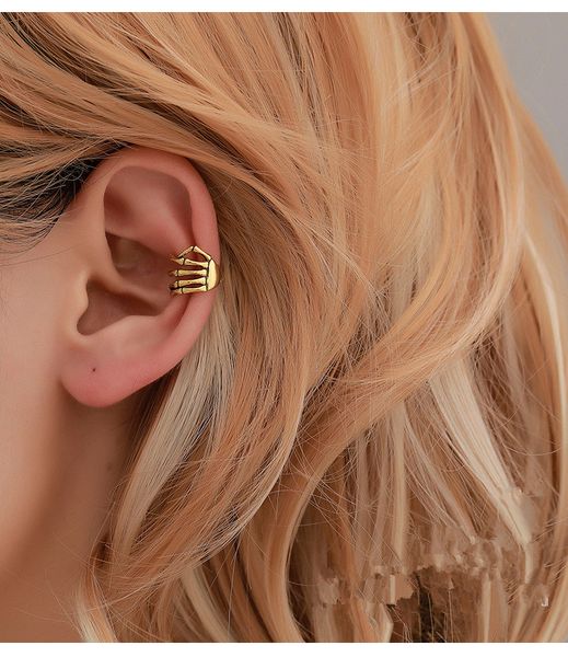 2021 cool punk alloy skull ear cuff for women men rock night club earrings gold silver color fashion party jewelry 1 piece
2021 cool punk alloy skull ear cuff for women men rock night club earrings gold silver color fashion party jewelry 1 piece
