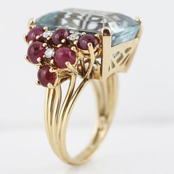 wedding rings fashion square red zircon ring for women cocktail party club finger hollow band bride engagement, Slivery;golden
wedding rings fashion square red zircon ring for women cocktail party club finger hollow band bride engagement, Slivery;golden
