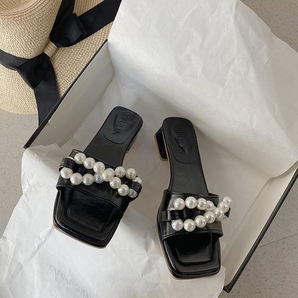 slippers insts trend web celebrity candy-colored flops for women in summer 2021 with a korean edition of pearl flip-flops, Black
slippers insts trend web celebrity candy-colored flops for women in summer 2021 with a korean edition of pearl flip-flops, Black