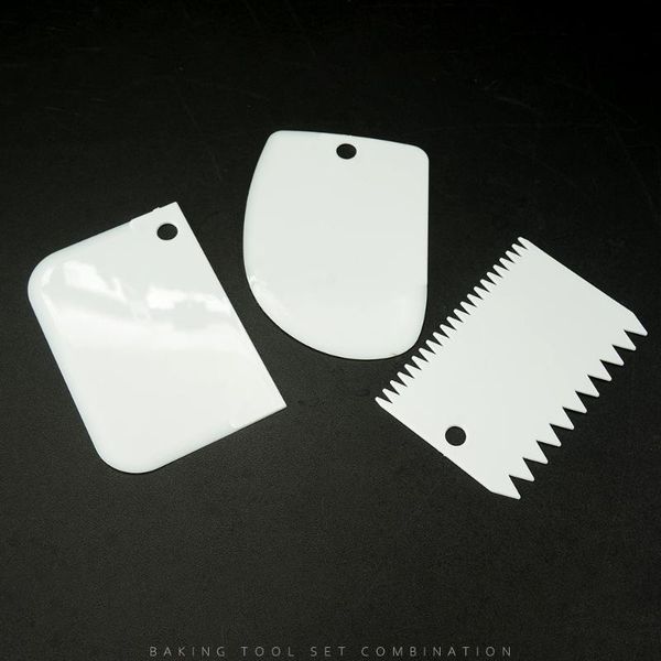 cake decorating tool diy cream scraper baking spatulas convenient pasty cutters irregular teeth edge smooth cutter & pastry tools 
cake decorating tool diy cream scraper baking spatulas convenient pasty cutters irregular teeth edge smooth cutter & pastry tools