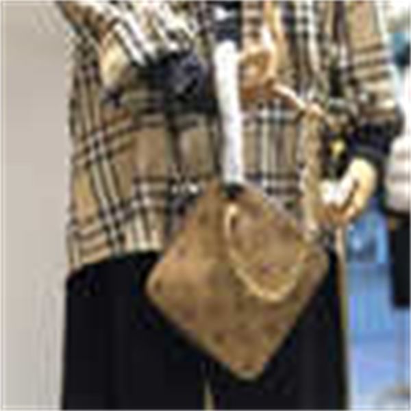 shoulder brand r cross luxury m43589 bags fashion bag trend handles dice bag totes handbag body handbags clutches iconic evening
shoulder brand r cross luxury m43589 bags fashion bag trend handles dice bag totes handbag body handbags clutches iconic evening
