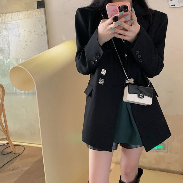 net red metal button suit yyds korean simple dign sense coat women's in autumn 2021, White
net red metal button suit yyds korean simple dign sense coat women's in autumn 2021, White