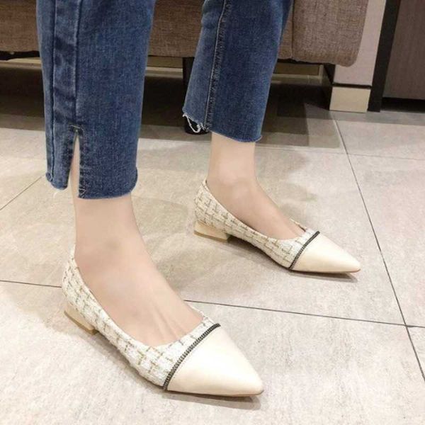 spring and summer women's small fragrance single shoes fashion one-step shallow soft sole comfortable pointed high heels dress, Black
spring and summer women's small fragrance single shoes fashion one-step shallow soft sole comfortable pointed high heels dress, Black