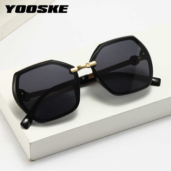 luxury designer sunglasses yooske women square ladies fashion big frame sun glasses catwalk vintage eyeglasses brand driving sunglass 0622, White;black
luxury designer sunglasses yooske women square ladies fashion big frame sun glasses catwalk vintage eyeglasses brand driving sunglass 0622, White;black
