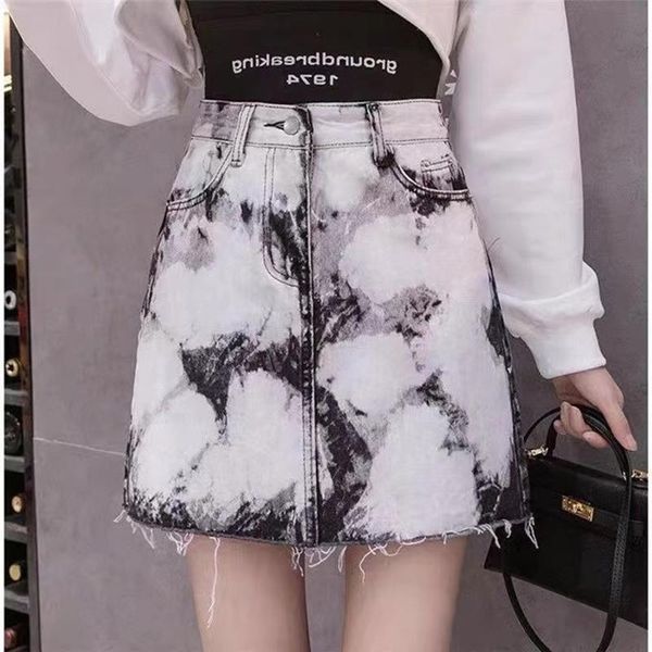women's jeans 2021 summer fashion denim washed shorts female bottoms five-point casual pants distressed, Blue
women's jeans 2021 summer fashion denim washed shorts female bottoms five-point casual pants distressed, Blue