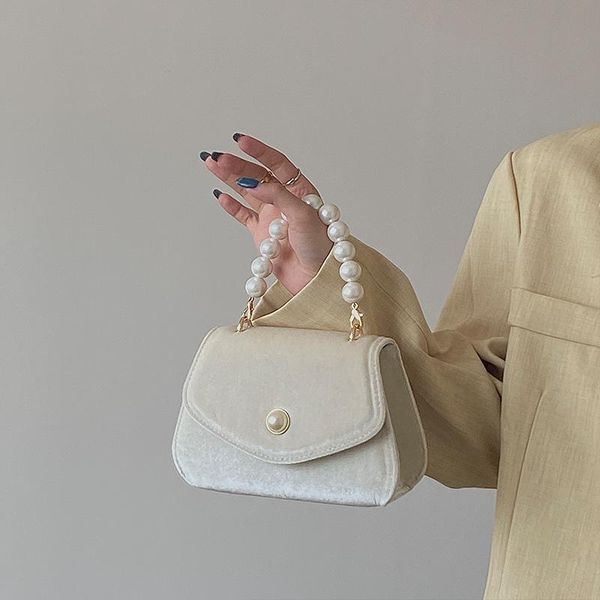 retro pearl portable small square bag women's 2021 autumn/winter sueded-chain dinner slung over a shoulder totes
retro pearl portable small square bag women's 2021 autumn/winter sueded-chain dinner slung over a shoulder totes