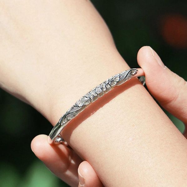 bangle retractable silver-plated solid filigree silver bracelet jewelry gift, Black 
bangle retractable silver-plated solid filigree silver bracelet jewelry gift, Black