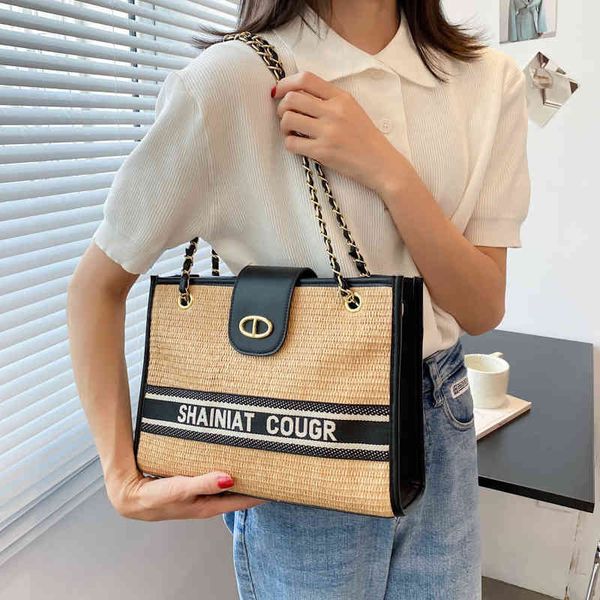 2022 latest models handbag wholesale fashion woven women's version one shoulder small square style chain straw woven bags
2022 latest models handbag wholesale fashion woven women's version one shoulder small square style chain straw woven bags
