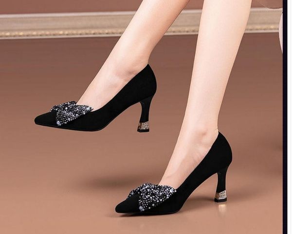 2021 spring and autumn shoes with new style high heel fine heel pointed end women's shoes@1026, Black
2021 spring and autumn shoes with new style high heel fine heel pointed end women's shoes@1026, Black