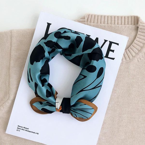scarves 100% natural silk women small square neck scarf cartoon dog print crepe satin plain handkerchief bandana 52*52 cm, Blue;gray
scarves 100% natural silk women small square neck scarf cartoon dog print crepe satin plain handkerchief bandana 52*52 cm, Blue;gray