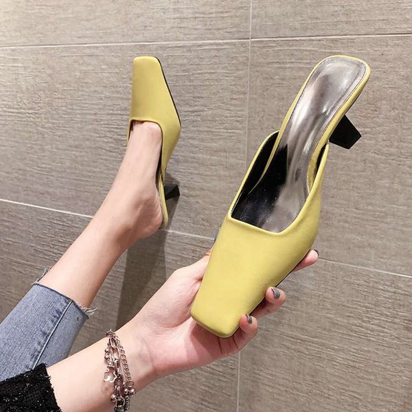 south korea beige square head high-heeled slippers women's thin heels versatile baotou sandals wear muller bantuo outside, Black
south korea beige square head high-heeled slippers women's thin heels versatile baotou sandals wear muller bantuo outside, Black