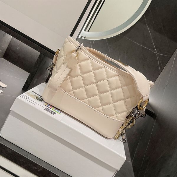 2021 designer bag luxury single shoulder bags women handbag big brand large capacity 3 colors
2021 designer bag luxury single shoulder bags women handbag big brand large capacity 3 colors
