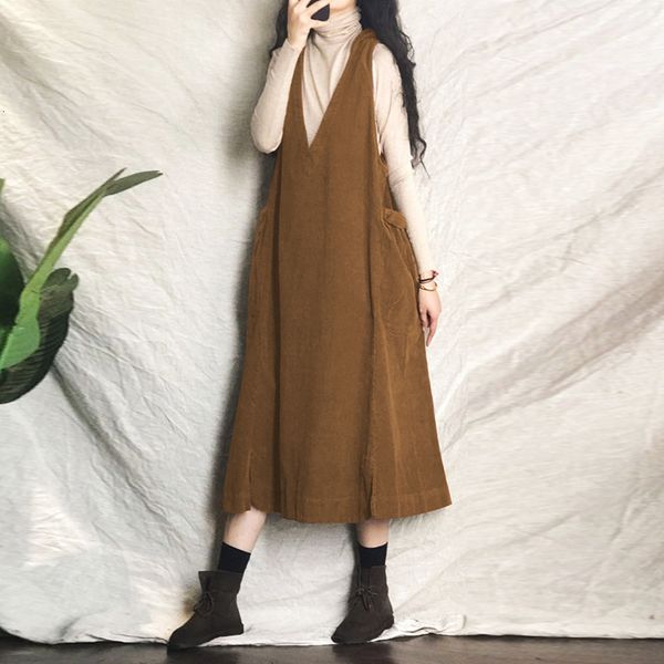 dresses women's hooded suspender dresses 2021 autumn vintage corduroy strap midi vestidos casual solid v-neck robe plus size 5xl, Black;gray
dresses women's hooded suspender dresses 2021 autumn vintage corduroy strap midi vestidos casual solid v-neck robe plus size 5xl, Black;gray