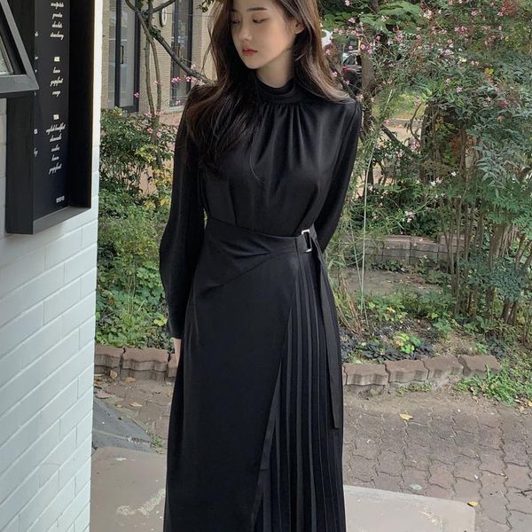 casual dresses 2022 spring party long dress korean female french buckle strap waist stitching pleated one piece fashion women's clothin, Black;gray
casual dresses 2022 spring party long dress korean female french buckle strap waist stitching pleated one piece fashion women's clothin, Black;gray