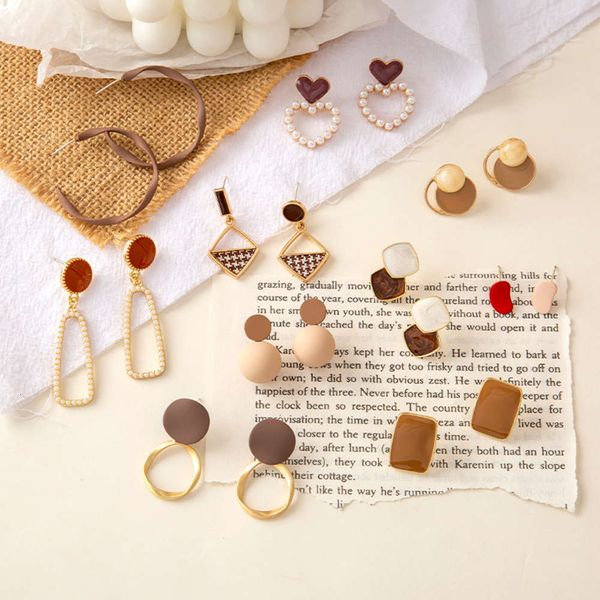 fashion earrings sudden simple style earrings
fashion earrings sudden simple style earrings