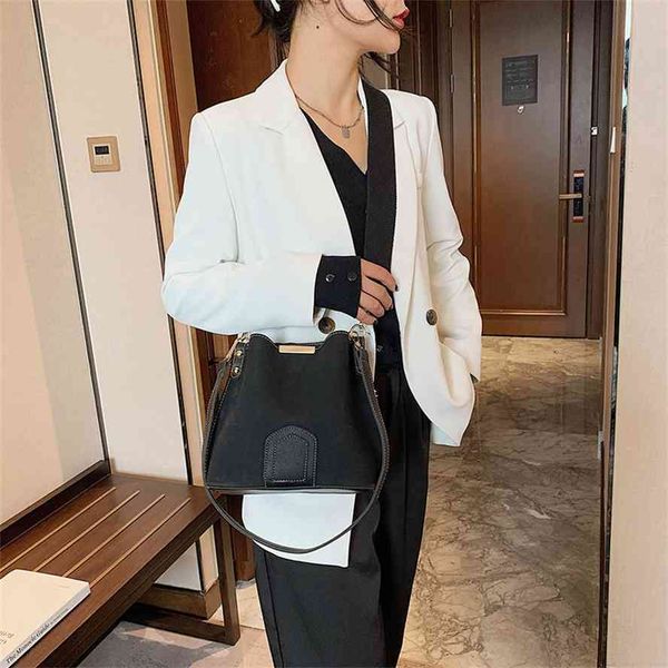 women's new 2020 cross shoulder korean fashion frosted bucket net red same bag
women's new 2020 cross shoulder korean fashion frosted bucket net red same bag